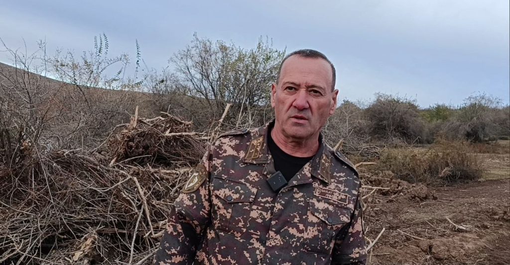 главный специалист Бостанлыкской экополиции Дилшод Рахимжанов,